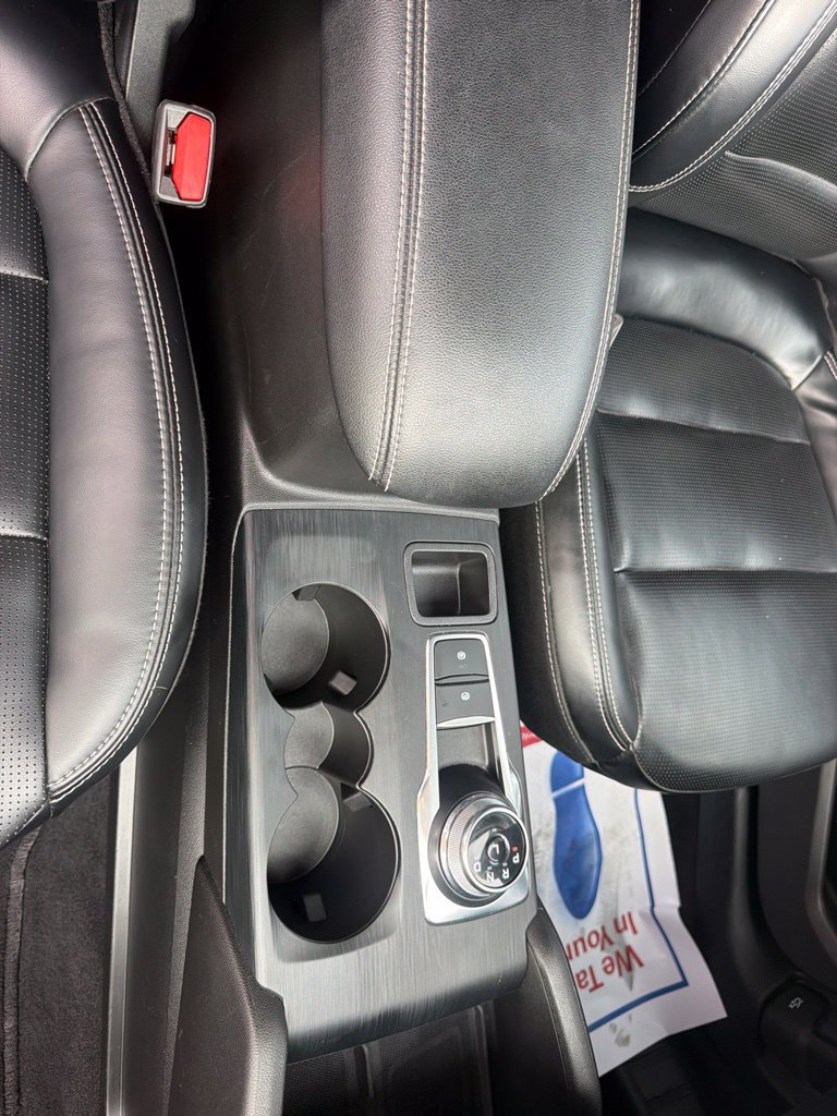 Certified 2024 Ford Escape Platinum AWD/4WD image 44