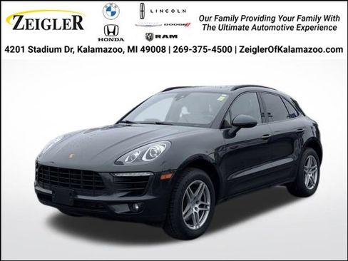 Used 2017 Porsche Macan AWD/4WD image 1
