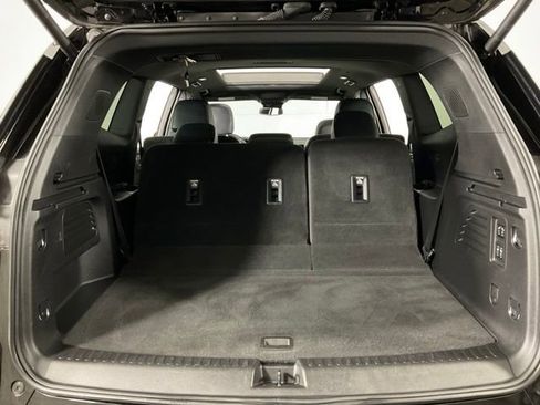 Used 2024 GMC Acadia Denali w/ LPO, Floor Liner Package image 39