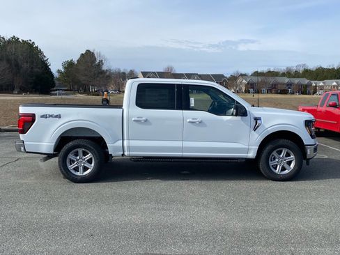 New 2026 Ford F150 XLT w/ Equipment Group 302A MID AWD/4WD image 3