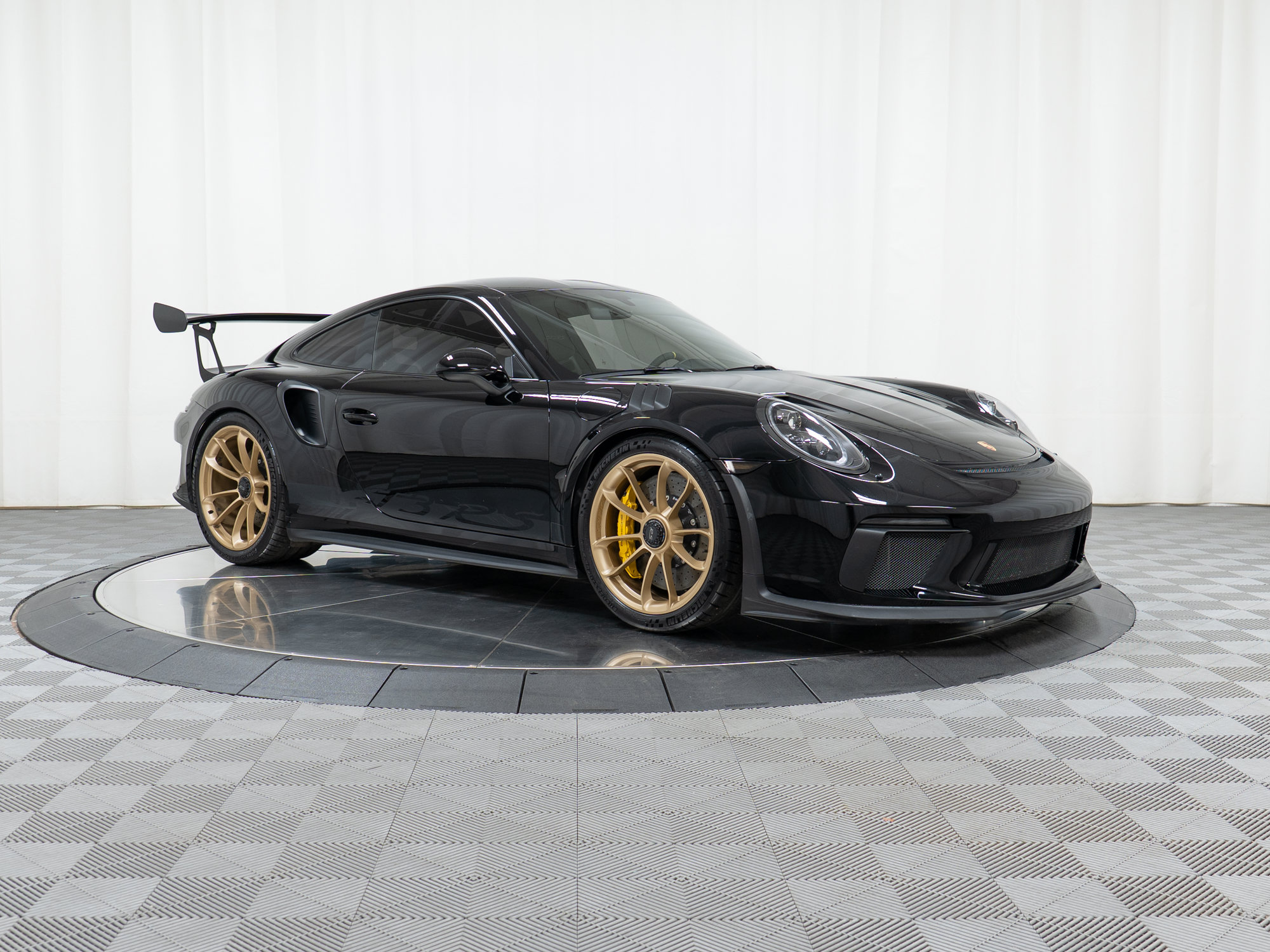 Certified 2019 Porsche 911 GT3 RS RWD image 9