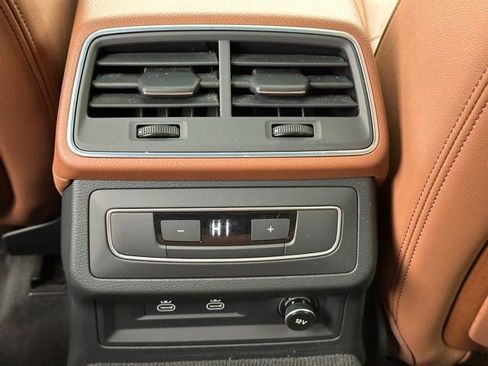 Used 2022 Audi A6 Premium Plus image 34