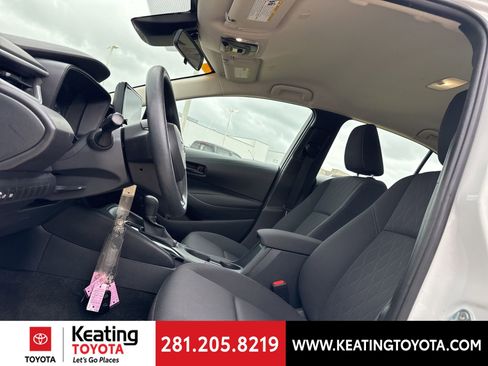 Used 2024 Toyota Corolla LE image 15