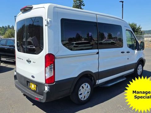 Used 2019 Ford Transit 150 XLT image 4