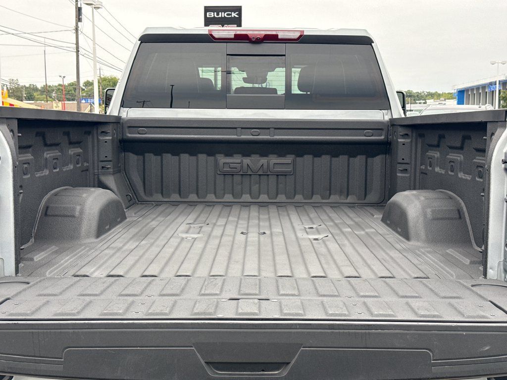 Certified 2026 GMC Sierra 2500 Denali Ultimate AWD/4WD image 8