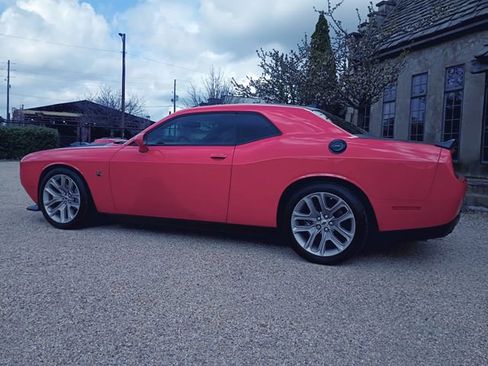 Used 2020 Dodge Challenger R/T Scat Pack image 9