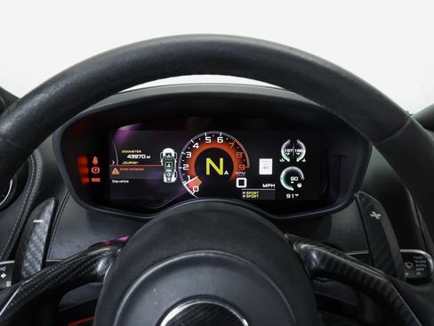 Used 2018 McLaren 570S Spider RWD image 37