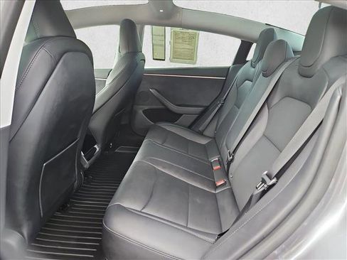 Used 2025 Tesla Model 3 Long Range AWD/4WD image 18