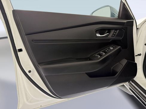 Used 2024 Honda Accord Sport image 13