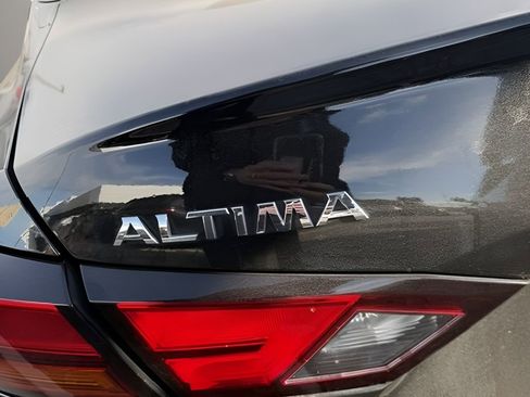 Used 2022 Nissan Altima 2.5 S image 19