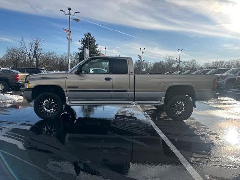 Used 2002 Dodge Ram 2500 Truck Not Specified image 3