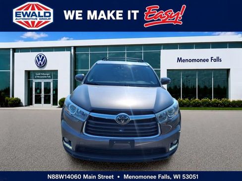 Used 2014 Toyota Highlander Limited w/ Driver Technology Package AWD/4WD image 2