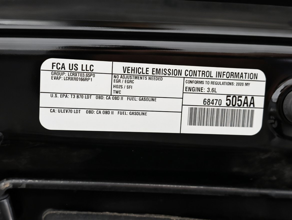 Used 2020 Jeep Gladiator Rubicon AWD/4WD image 16