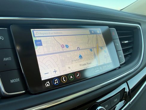 Used 2023 Buick Enclave Avenir w/ Avenir Technology Package image 19