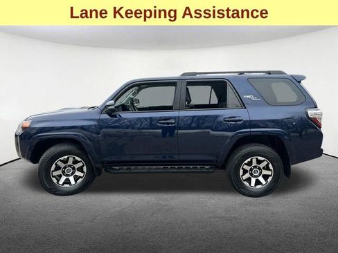 Certified 2022 Toyota 4Runner TRD Off-Road Premium image 7