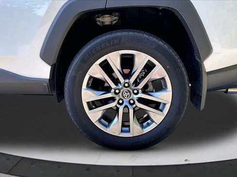 Used 2024 Toyota RAV4 XLE Premium FWD image 34