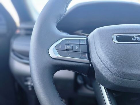 New 2025 Jeep Compass Limited w/ Sun & Sound Group image 24