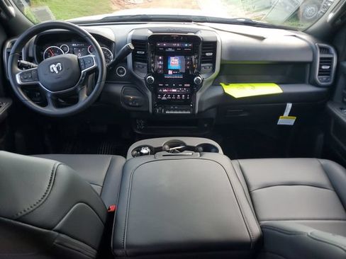 New 2026 RAM 5500 Tradesman AWD/4WD image 20