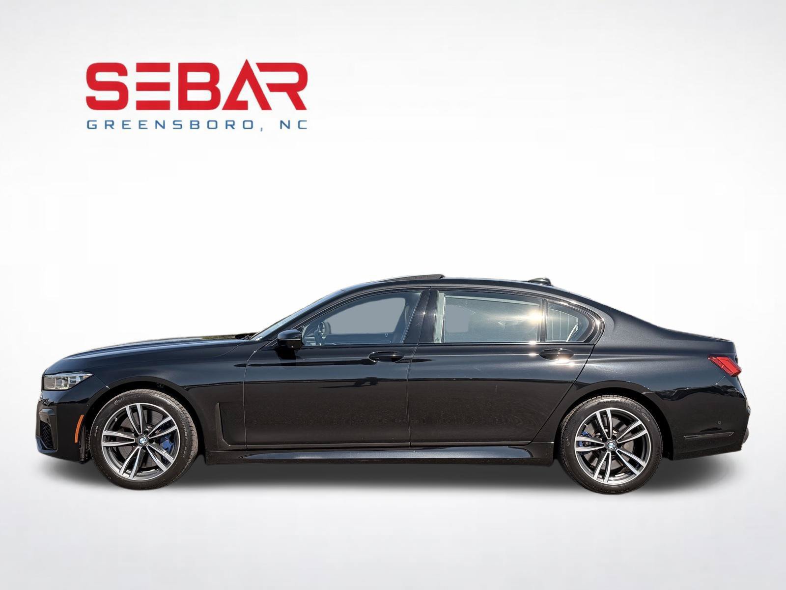 Used 2020 BMW 750i xDrive w/ Executive Package AWD/4WD image 13