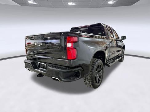 Used 2021 Chevrolet Silverado 1500 LT Trail Boss w/ Convenience Package II image 8
