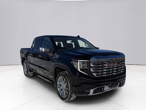 Used 2024 GMC Sierra 1500 Denali image 12