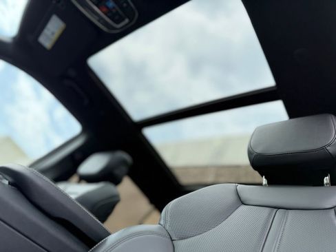 New 2026 Jeep Grand Wagoneer Limited AWD/4WD image 14