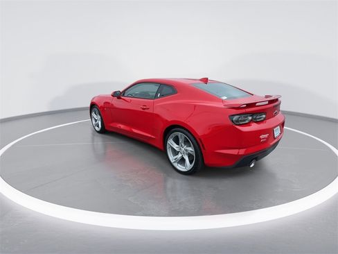 Used 2021 Chevrolet Camaro SS image 6