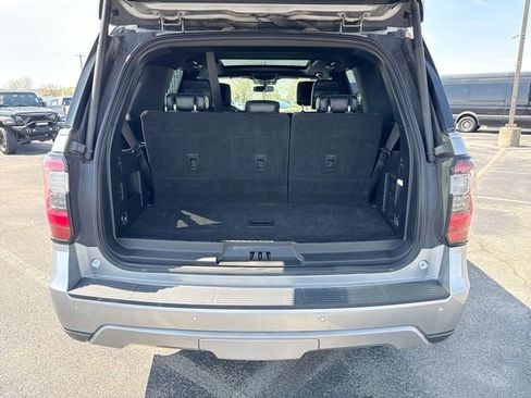 Used 2020 Ford Expedition Limited w/ Equipment Group 302A AWD/4WD image 25