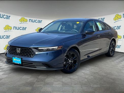 Used 2025 Honda Accord SE image 3
