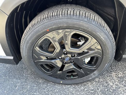 New 2026 Subaru Ascent Bronze Edition image 10