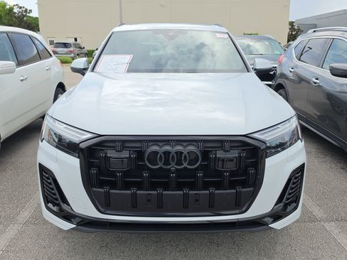 Used 2025 Audi Q7 2.0T Premium Plus AWD/4WD image 2