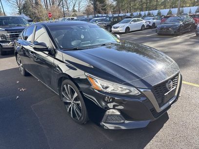 Used 2020 Nissan Altima 2.5 SR w/ Premium Package