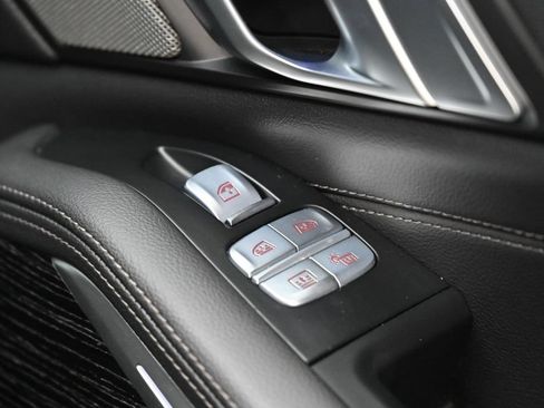 Used 2021 BMW X7 M50i w/ Cold Weather Package AWD/4WD image 44