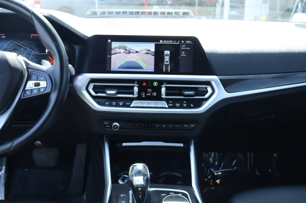 Used 2020 BMW 330i Sedan w/ Driving Assistance Package RWD image 30