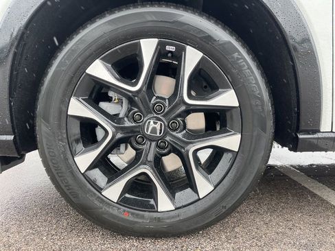 New 2026 Honda HR-V EX-L image 6