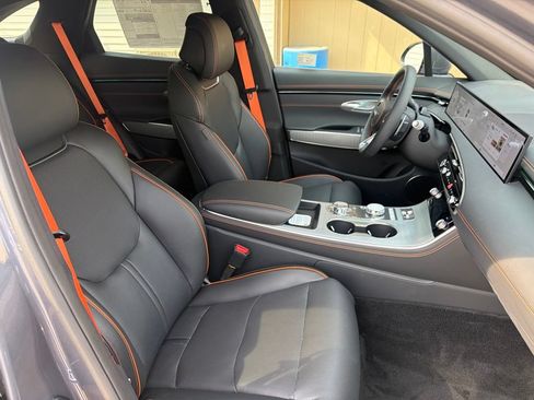 New 2026 Genesis GV70 2.5T Sport Prestige AWD/4WD image 20