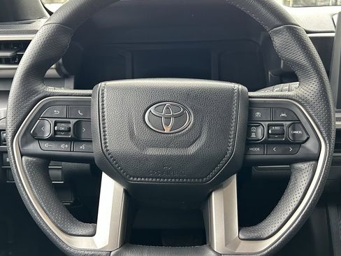 Certified 2025 Toyota 4Runner SR5 image 19
