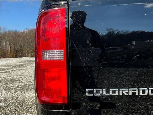 Used 2016 Chevrolet Colorado LT image 26