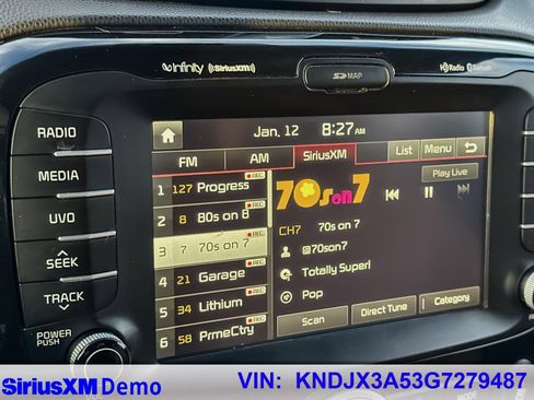 Used 2016 Kia Soul ! w/ Premium Package image 29