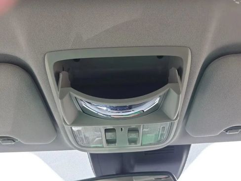 Used 2021 Honda CR-V Touring image 44