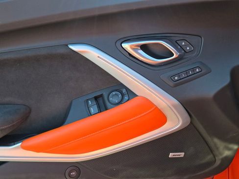 Used 2018 Chevrolet Camaro SS w/ Hot Wheels Edition RWD image 17