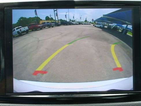 Used 2025 Chrysler Pacifica Select FWD image 30