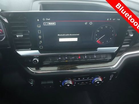 Used 2024 GMC Sierra 1500 Elevation w/ LPO, Elevation Black Package AWD/4WD image 5