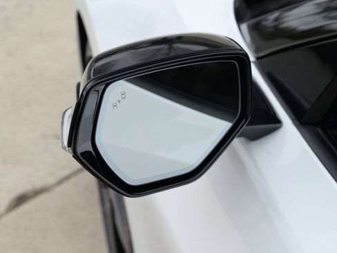 Used 2021 Chevrolet Corvette Stingray Preferred Conv w/ Z51 Performance Package RWD image 14