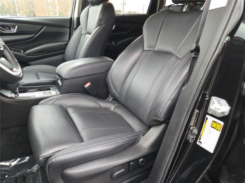 Used 2023 Subaru Ascent Limited image 28