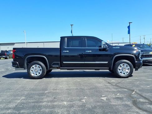Used 2024 Chevrolet Silverado 2500 High Country AWD/4WD image 21