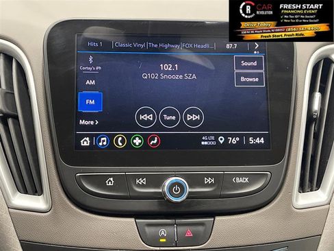 Used 2022 Chevrolet Malibu LT FWD image 18