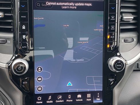 New 2026 RAM 1500 4x4 Crew Cab image 29