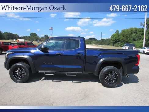 Used 2023 Toyota Tundra SR5 w/ SR5 Convenience Package AWD/4WD image 8