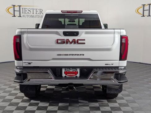 Certified 2025 GMC Sierra 2500 SLT w/ SLT Premium Package AWD/4WD image 4